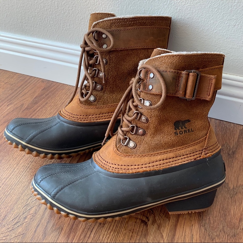 Sorel Women's Winter Fancy Lace II Boot Mid Calf